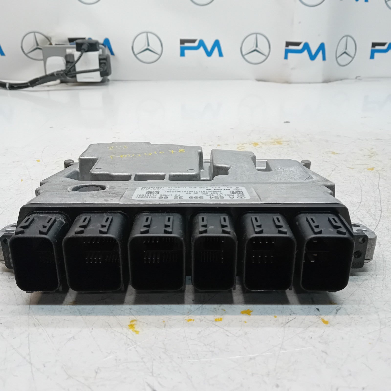 MERCEDES E-CLASS W213 ENGINE  ECU CONTROL MODULE A6549003200 FM001078