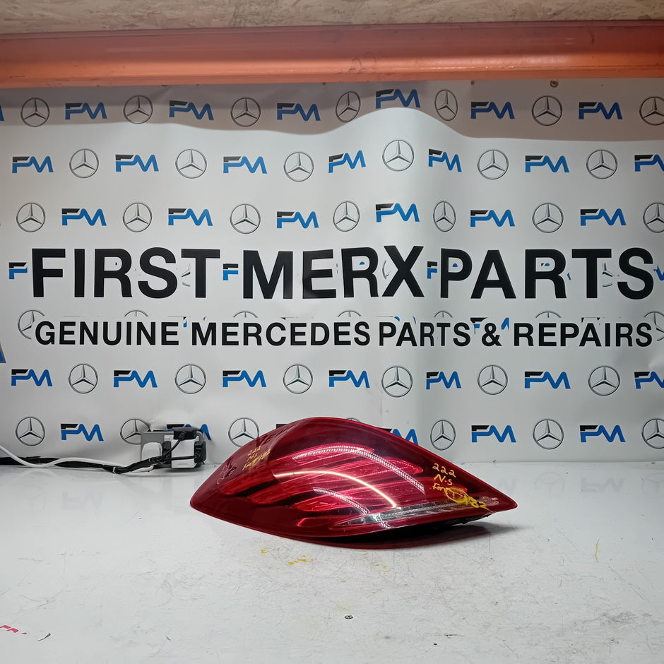 MERCEDES S-CLASS W222 PASSENGER SIDE NS REAR TAIL LIGHT FMT182 2015 A2229065401