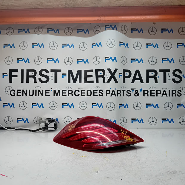 MERCEDES S-CLASS W222 PASSENGER SIDE NS REAR TAIL LIGHT FMT182 2015 A2229065401