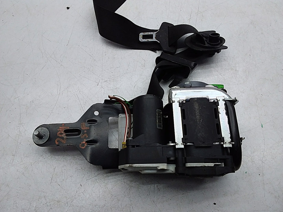 MERCEDES C-CLASS W204 SEAT BELT FRONT RIGHT DRIVER SIDE A2048604686 FMS241 OSF
