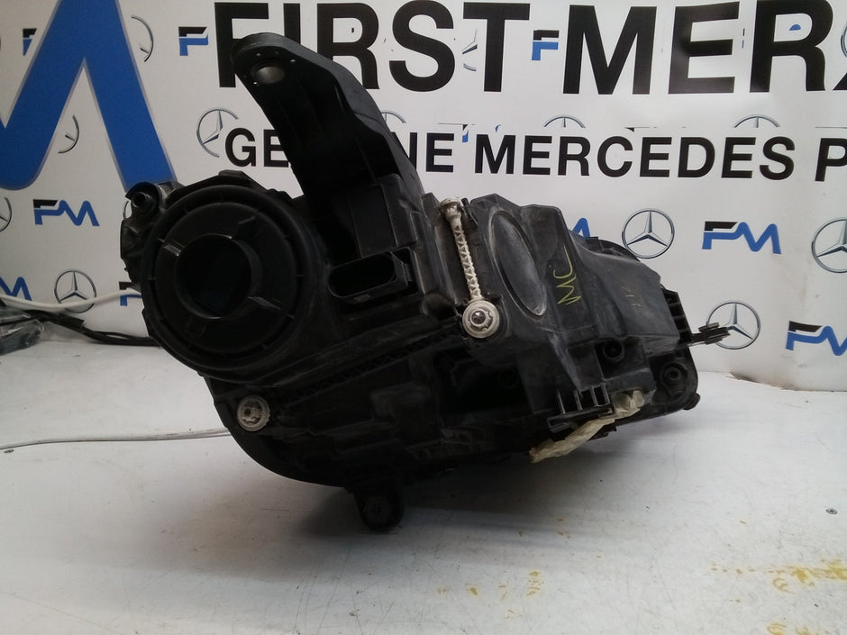 MERCEDES GLK X167 HEADLIGHT PASSENGER NS LEFT A1679060800 2019 FMH174