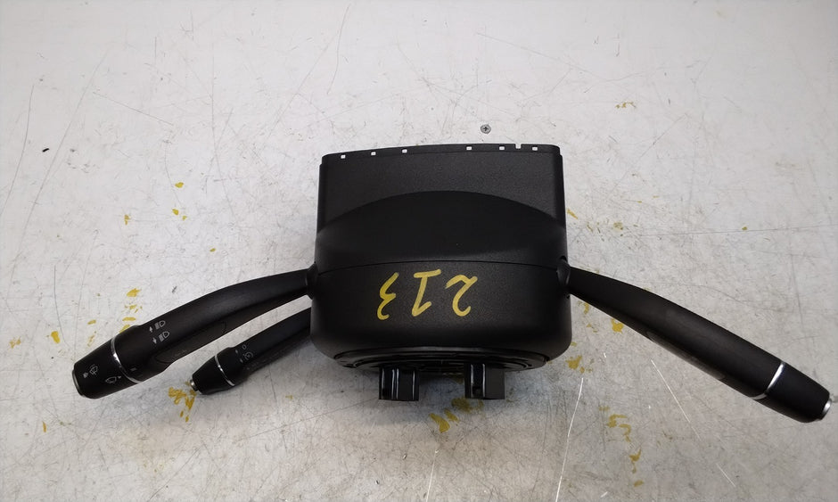Mercedes E-CLASS W213 INDICATOR/WIPER GEAR SELECT + SQUIB  A2139001002 FM001032