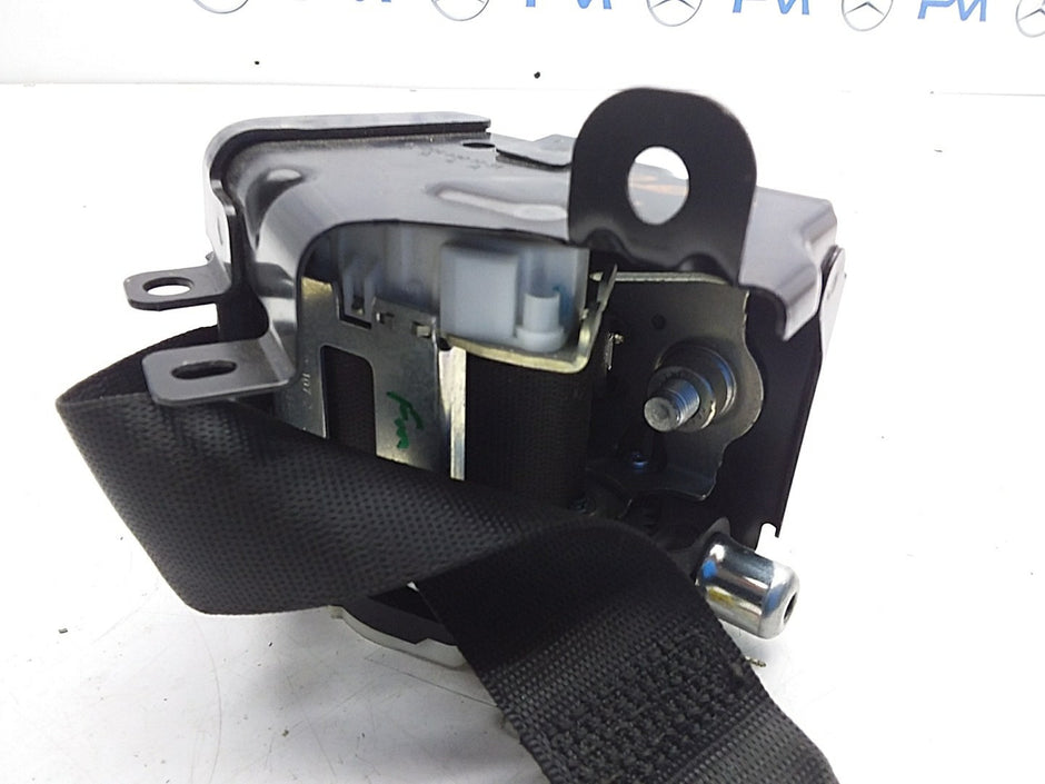 MERCEDES C-CLASS W204 SEAT BELT REAR  LEFT PASSENGER SIDE A2046301731 FMS207 NSR