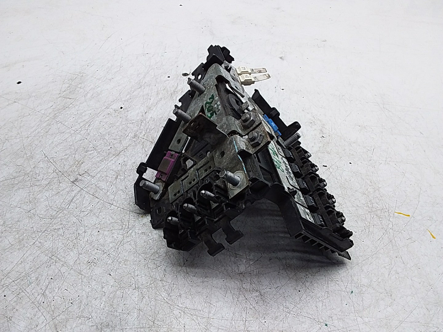 Mercedes C-CLASS  W205 Fuse Relay Junction Box  FMF148 A2065402250