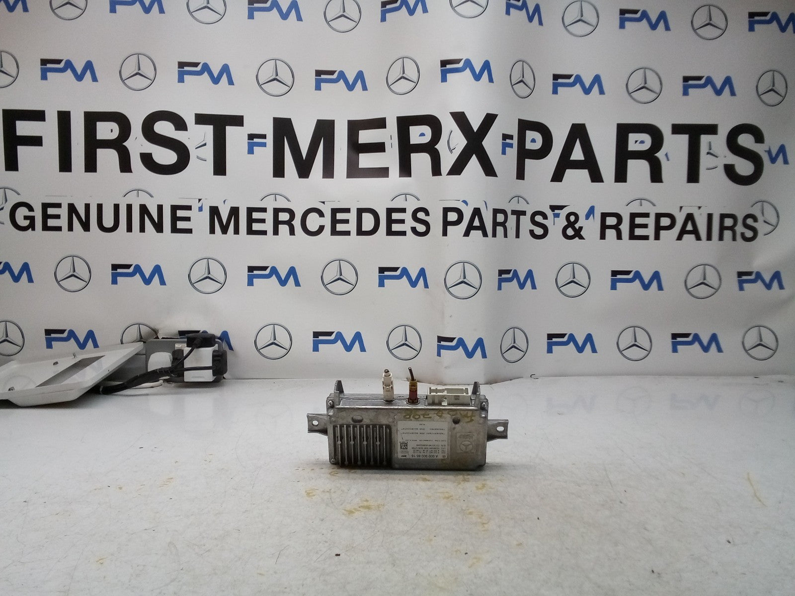 MERCEDES C-CLASS W205 BLUETOOTH PARKING CONTROL A0009006516 FM00798