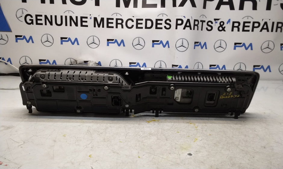 MERCEDES E-CLASS W213 DISPLAY SCREEN INSTRUMENT CLUSTER FM00736