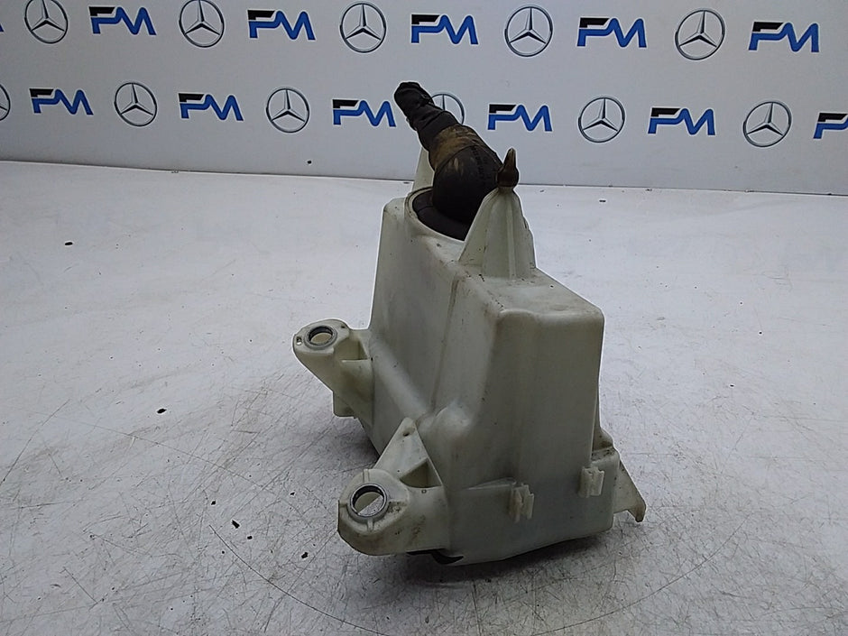 Mercedes C-CLASS  W205 Fuse Relay Junction Box  FMF151  A2059981301