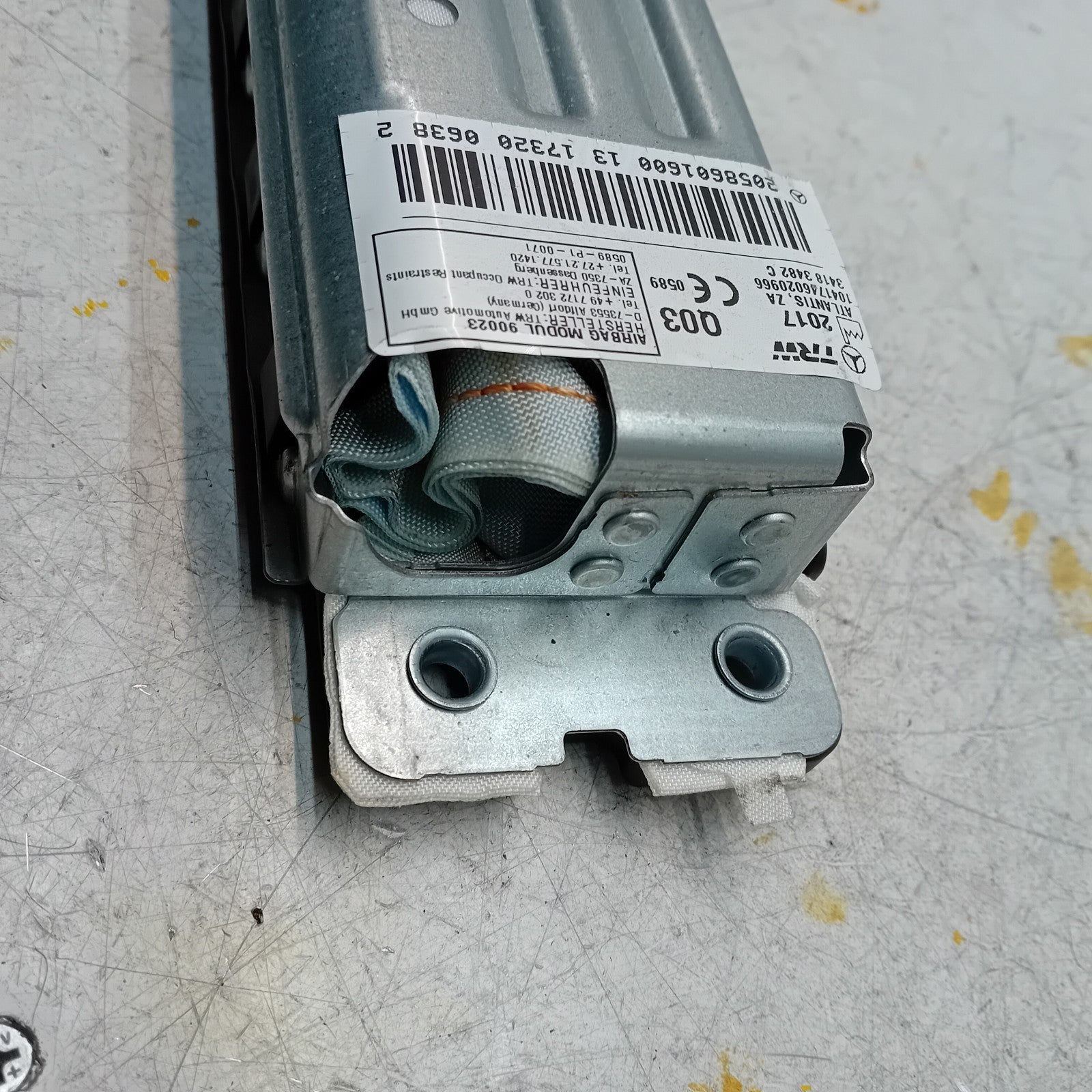 MERCEDES BENZ C CLASS W205 OSF DRIVER SIDE KNEE AIRBAG A2058201600 2017 FM001004