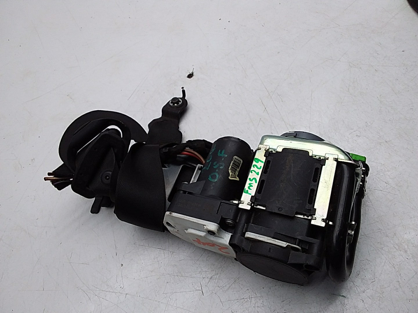 MERCEDES C-CLASS W204 SEAT BELT FRONT RIGHT DRIVER SIDE A2048602485 FMS229 OSF