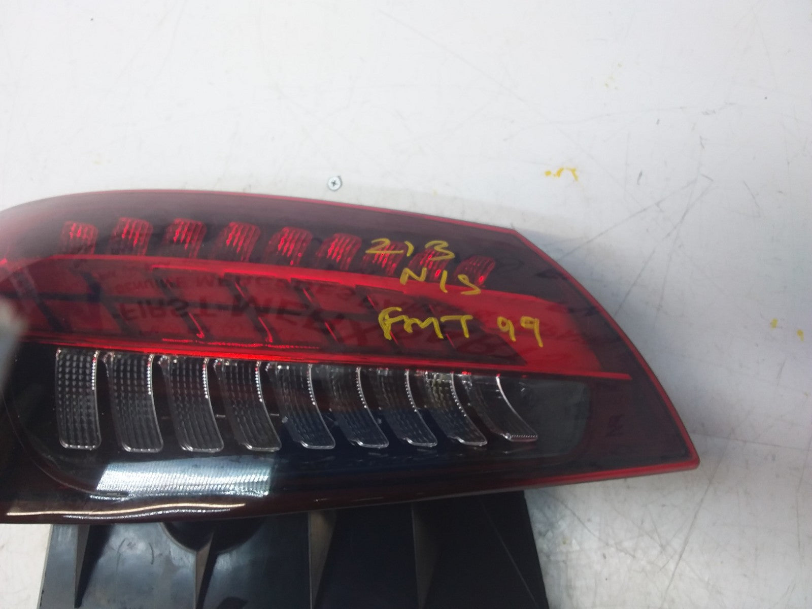 MERCEDES E-CLASS W213 PASSENGER SIDE NS REAR TAIL LIGHT A2139065709 2022 FMT99