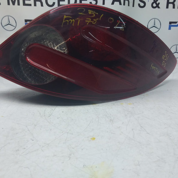 MERCEDES R-CLASS W251 REAR DRIVER O/S TAIL LIGHT FMT76