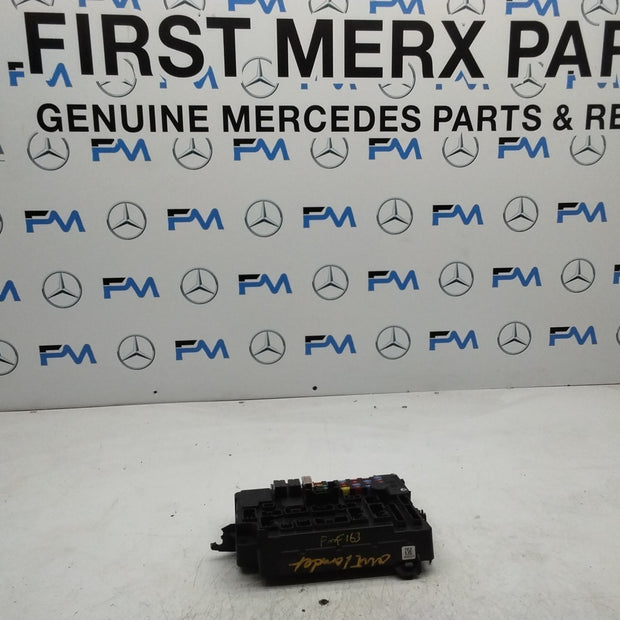 MITSUBISHI OUTLANDER FUSE RELAY  BOX  8637A869  FMF163