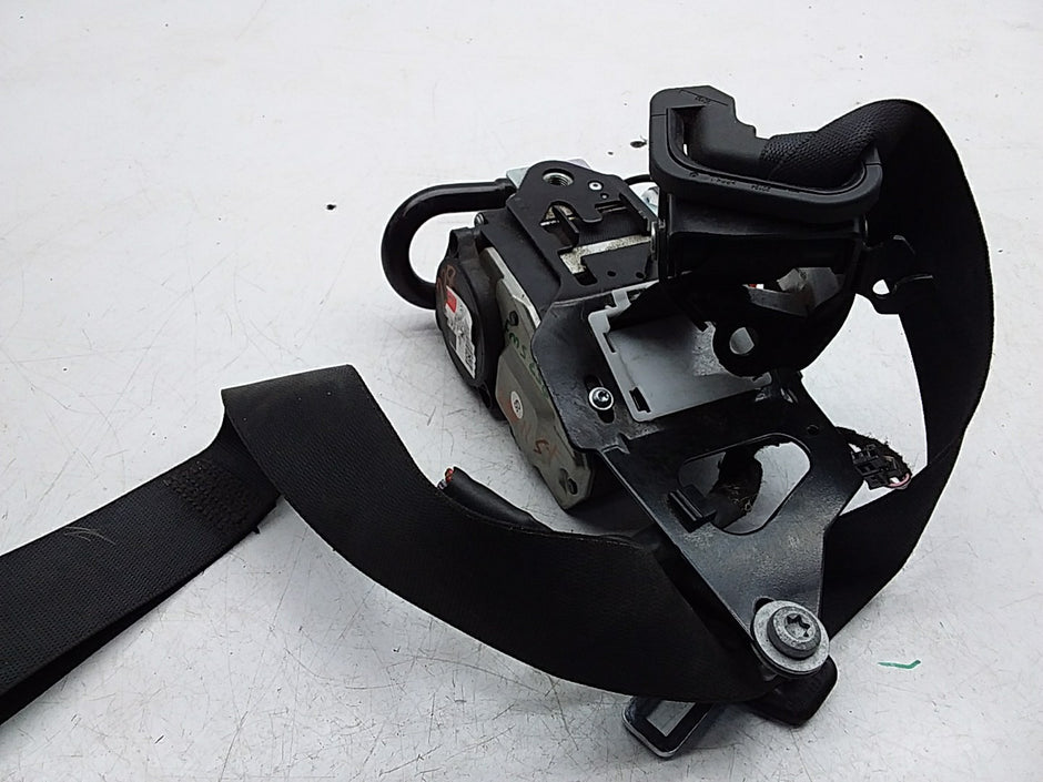 MERCEDES E-CLASS W238 SEAT BELT FRONT LEFT PASSENGER SIDE A2388602800 FMS256 NSF