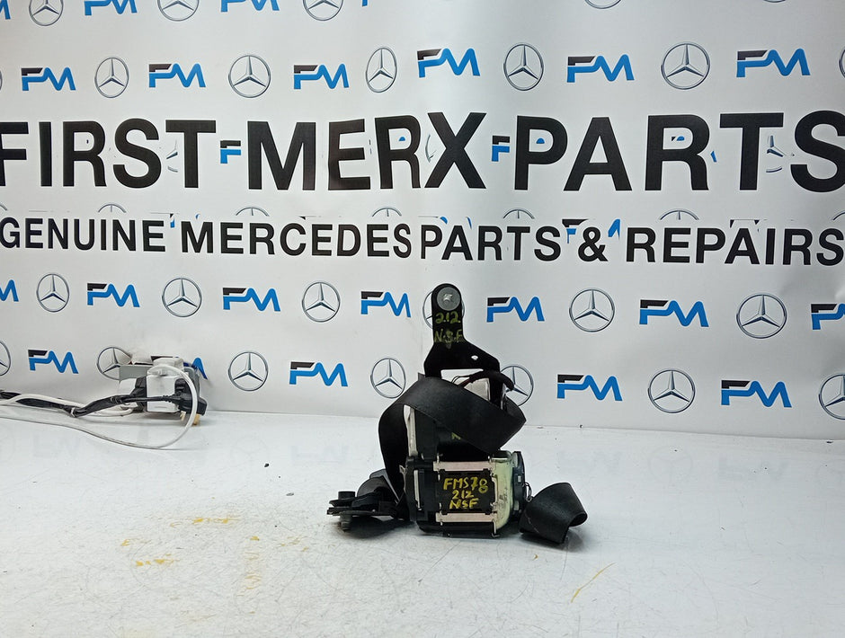 MERCEDES E CLASS W212  SEAT BELT FRONT LEFT PASSENGER SIDE A2128608585 FMS78 NSF