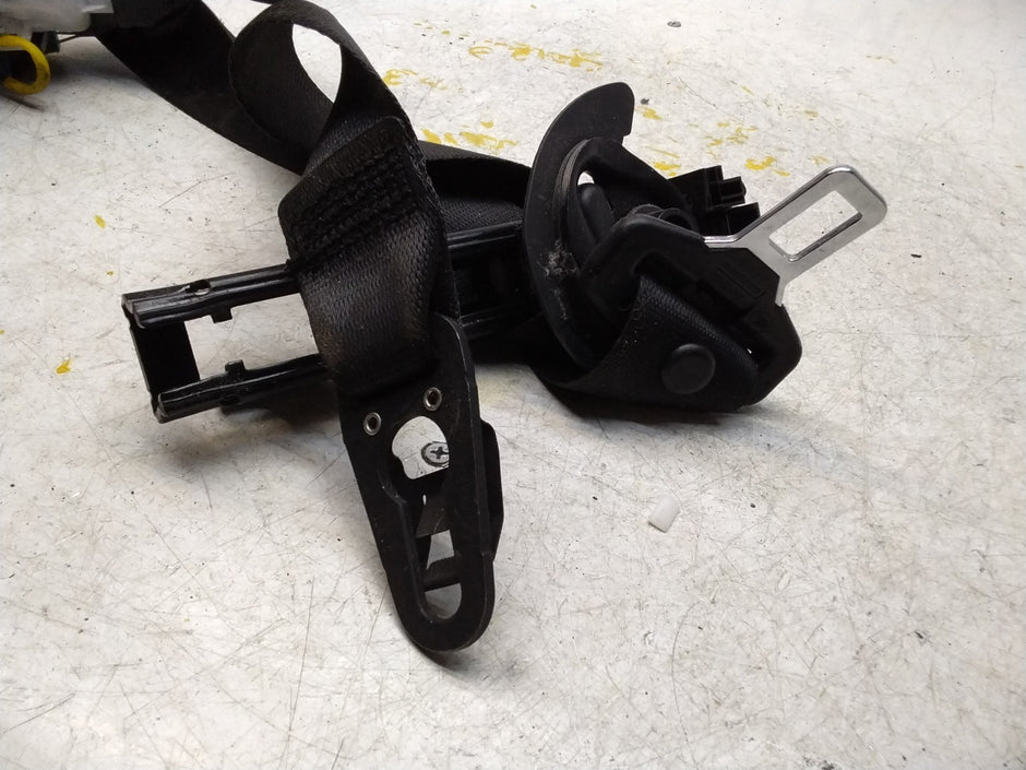 MERCEDES E-CLASS W213 DSL AUTO SEAT BELT FRONT RIGHT A2138605600 FMS426 OSF