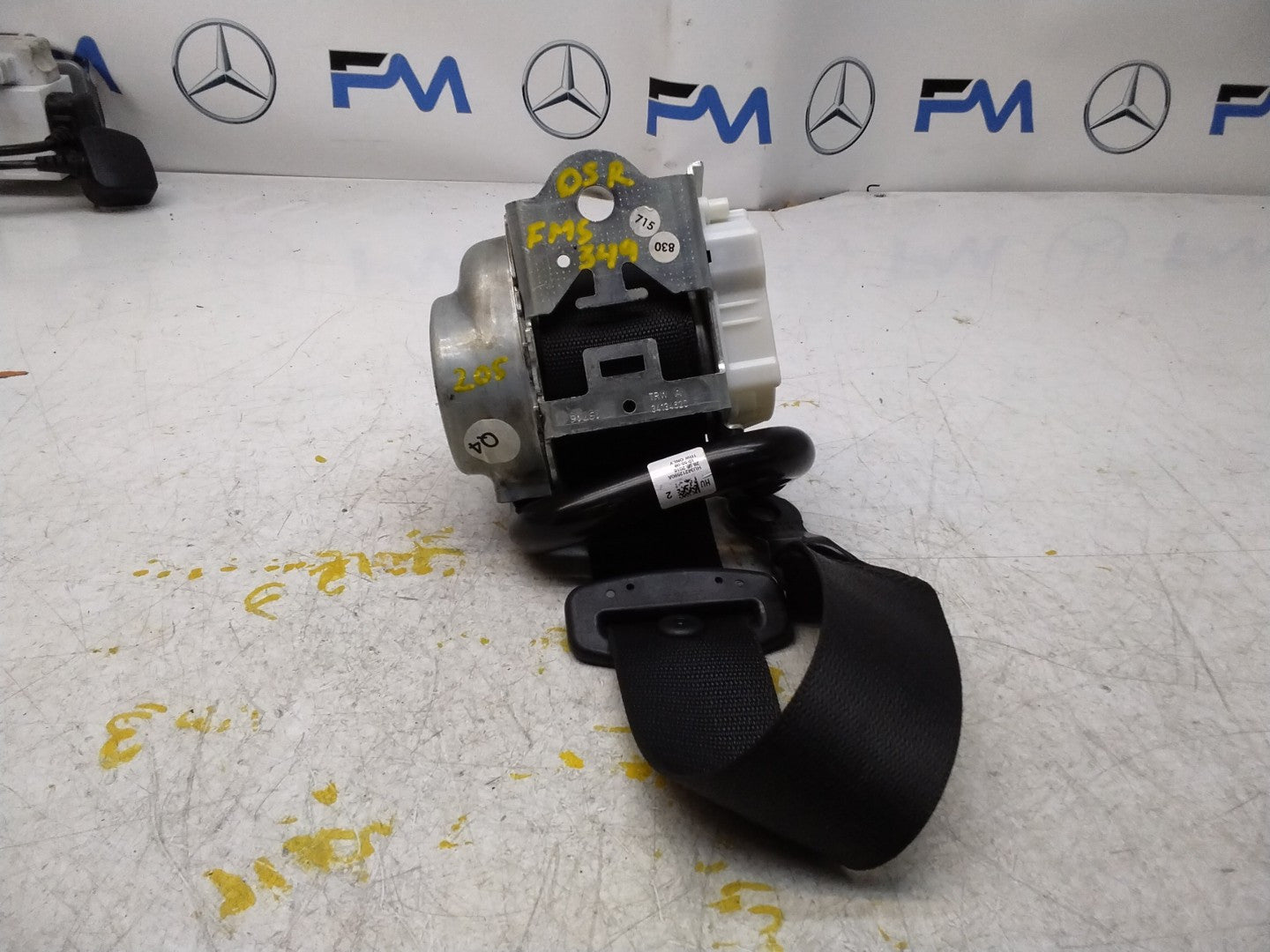 MERCEDES C-CLASS W205 SEAT BELT REAR RIGHT DRIVER SIDE A2058600685 FMS349 OSR
