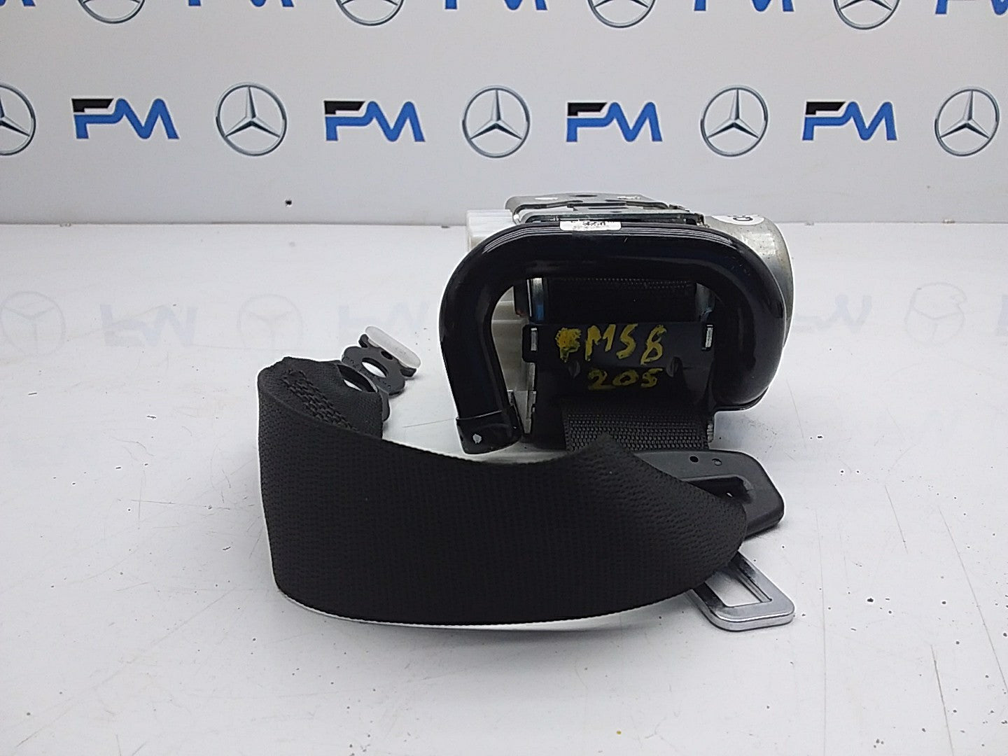 2016 MERCEDES C CLASS W205 REAR PASSENGER SIDE N/S/R SEAT BELT A2058600585 FMS8
