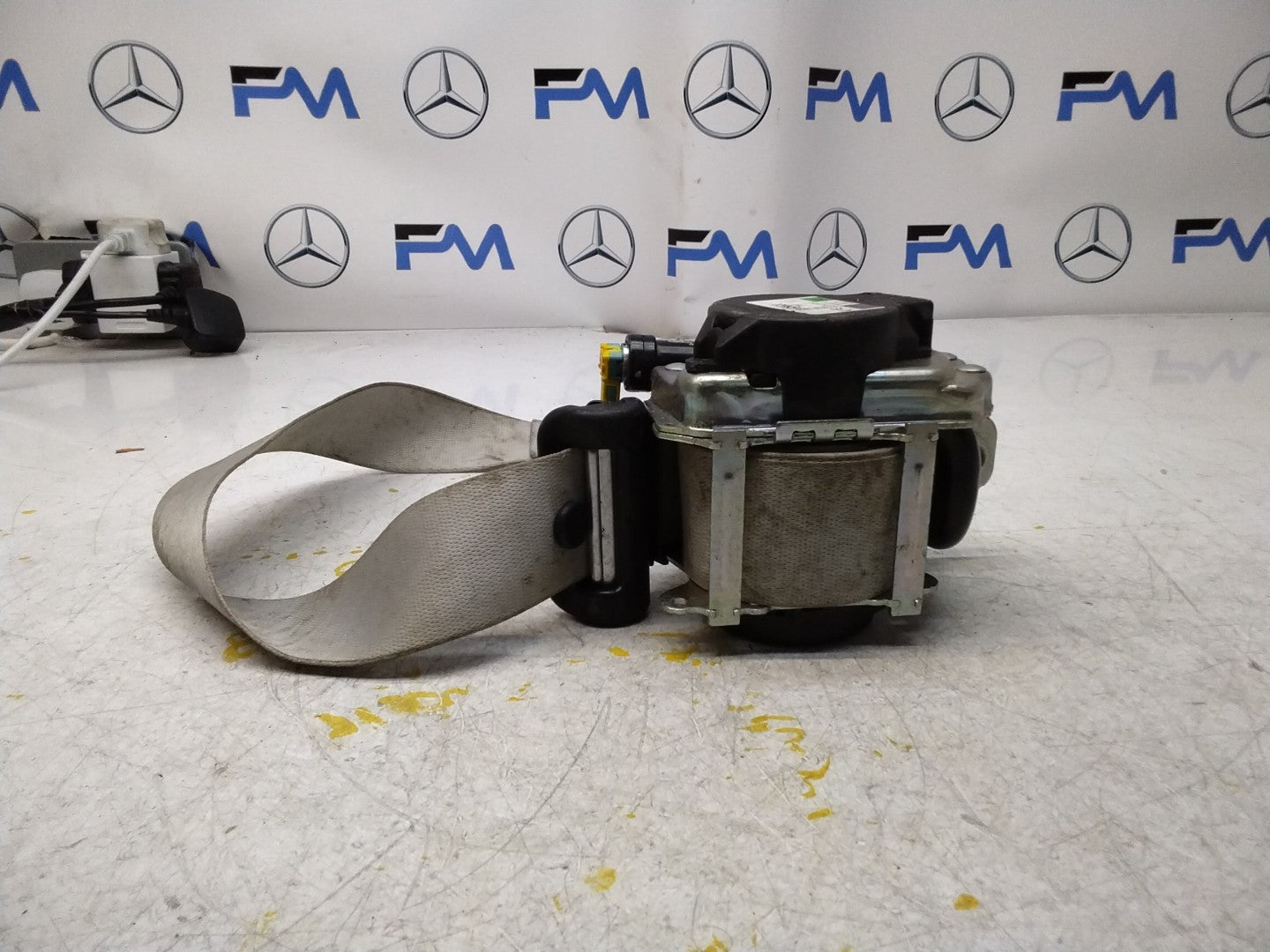 MERCEDES C-CLASS W205 SEAT BELT REAR RIGHT DRIVER SIDE A2058601601 FMS353 OSR