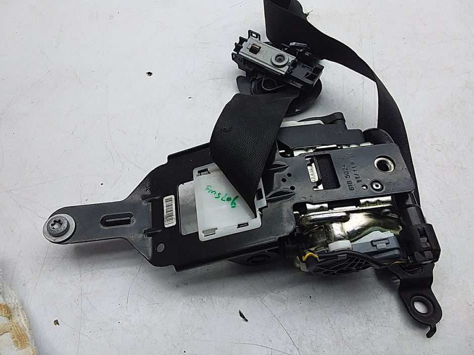 MERCEDES C-CLASS W204 SEAT BELT FRON  LEFT PASSENGER SIDE A2048602185 FMS206 NSF