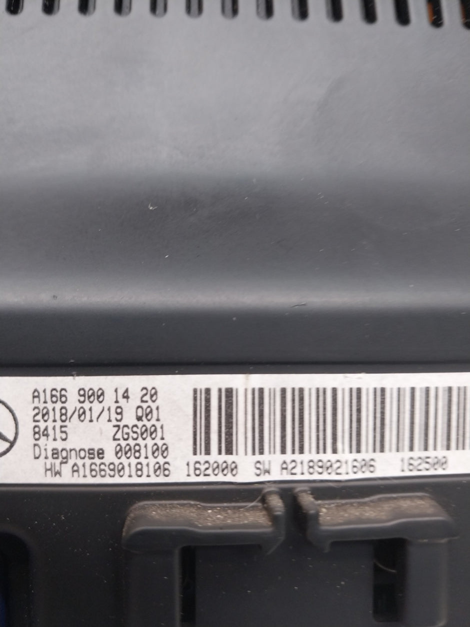 MERCEDES M-CLASS W166 DISPLAY SCREEN A1669001420 2018 FM00715
