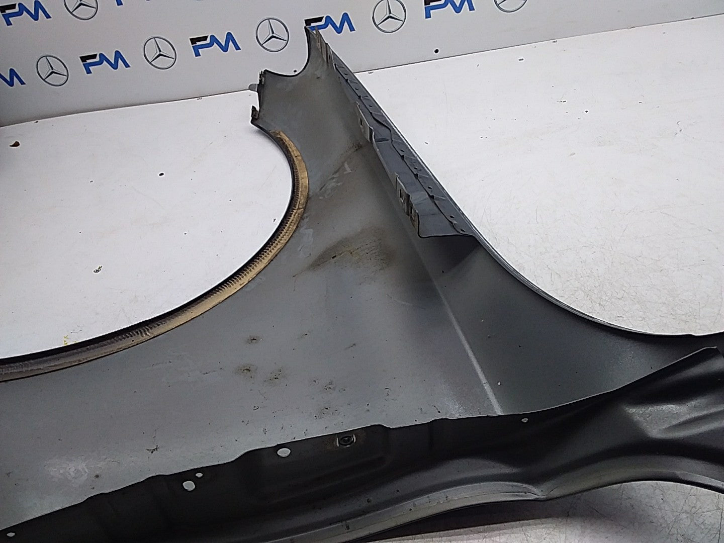 MERCEDES  C-CLASS W205 OS RIGHT DRIVER SIDE WINGS A2058810201 FMW09