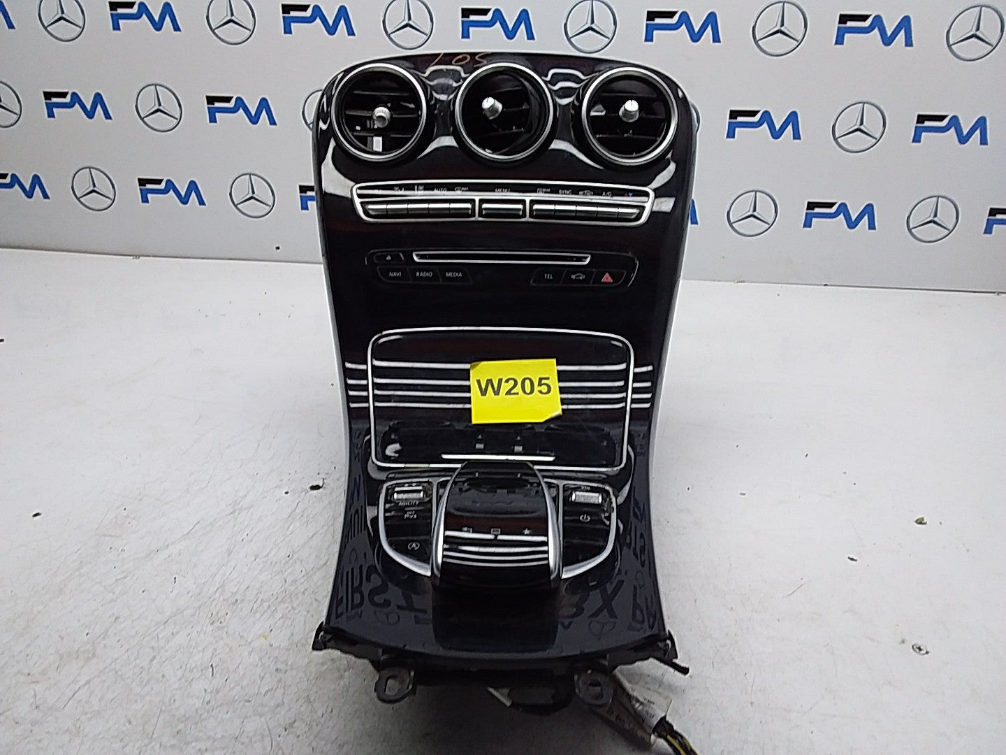 2014 ONWARDS MERCEDES C-CLASS W205 CENTRE  CONSOLE  A2054402032 FMK16
