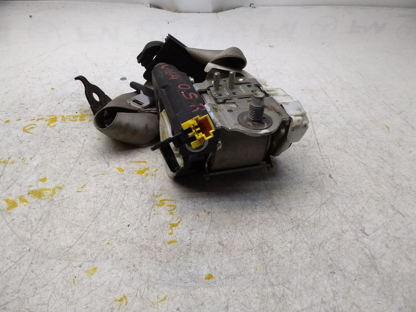 MERCEDES GL CLASS W164 REAR SEAT BELT RIGHT A2018680222 FMS458 OSR