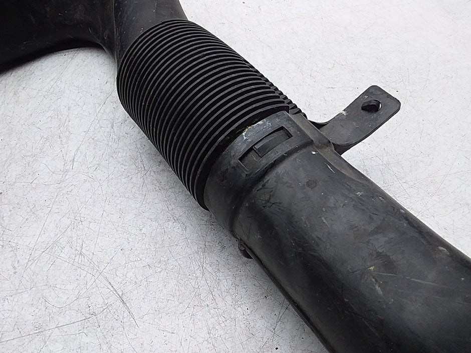 MERCEDES BENZ E-CLASS W212 AIR INTAKE TUBE A6510903437 FMI40