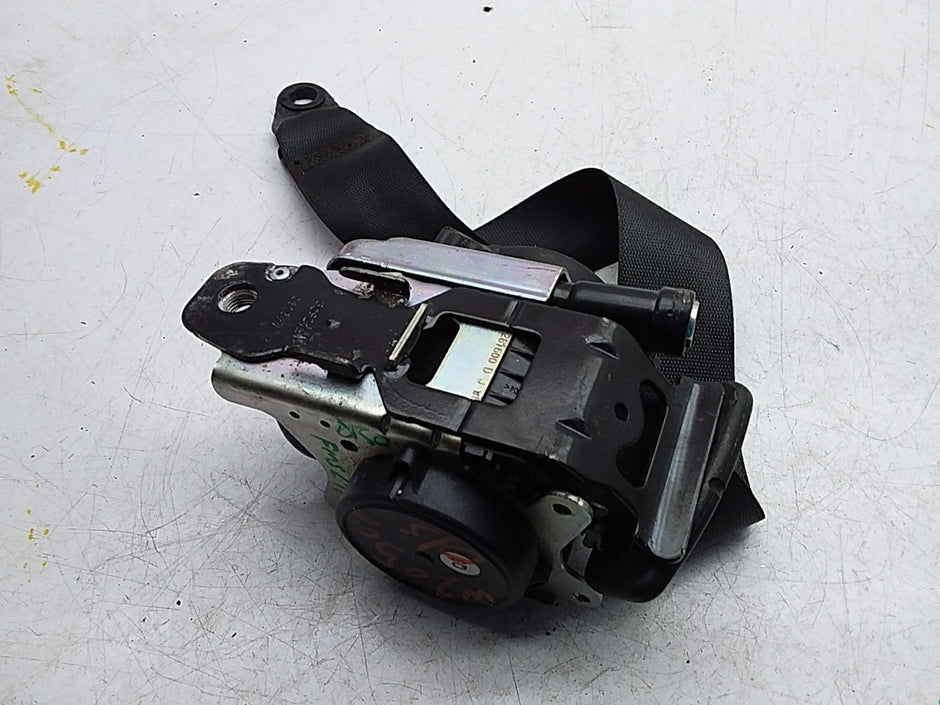 MERCEDES C-CLASS W205 SEAT BELT REAR RIGHT DRIVER SIDE A2058604085 FMS279 OSR