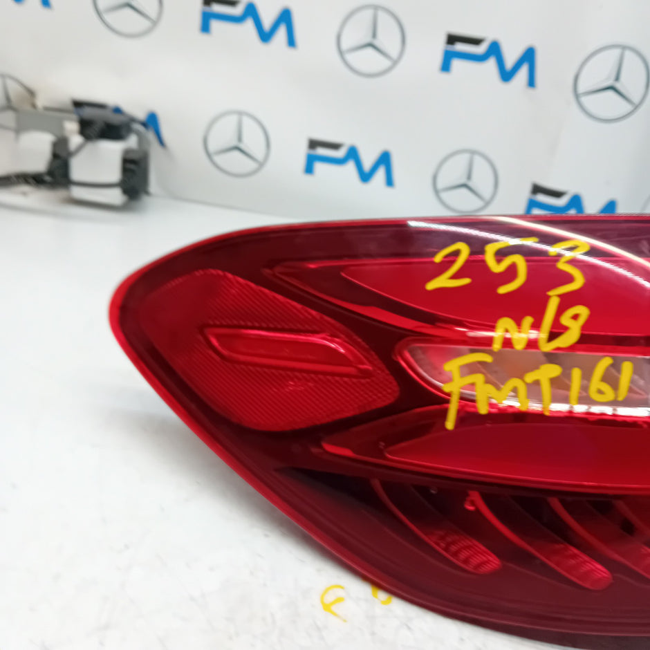 MERCEDES GLC W253 PASSENGER SIDE NS REAR TAIL LIGHT 2016 Onwards FMT161