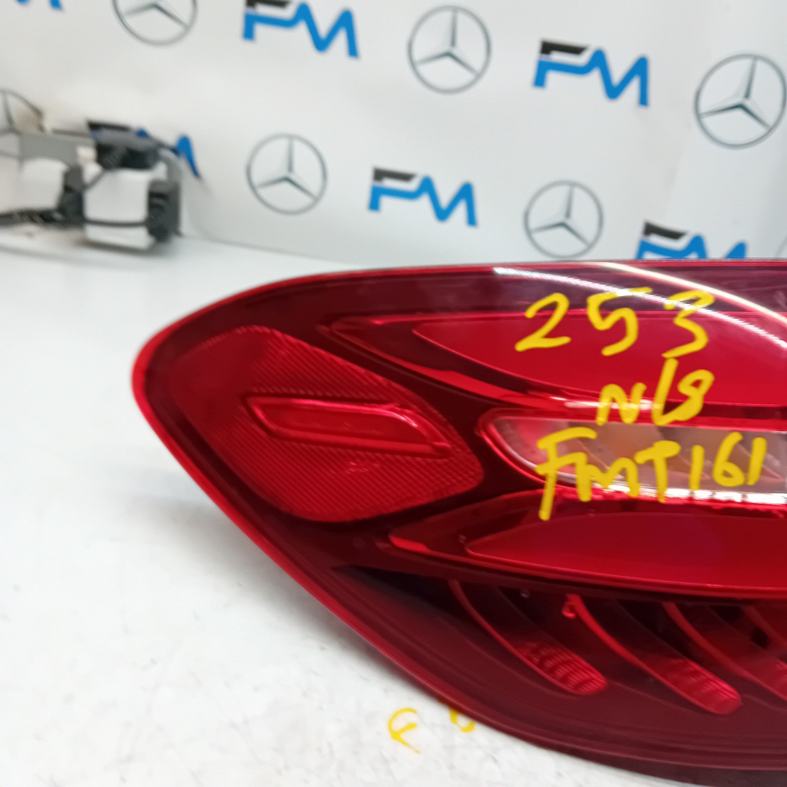 MERCEDES GLC W253 PASSENGER SIDE NS REAR TAIL LIGHT 2016 Onwards FMT161