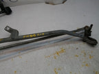 MERCEDES-BENZ C CLASS W205 FRONT WIPER MOTOR WITH LINKAGE A2059600940 FM00218