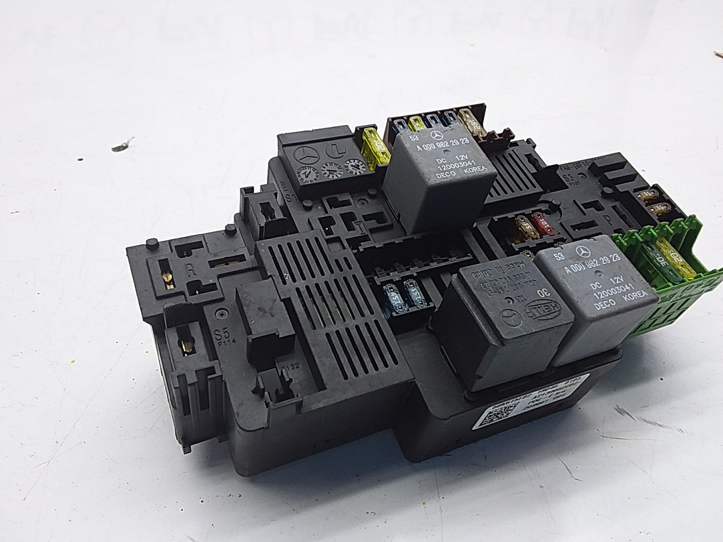 MERCEDES E CLASS FUSE RELAY BOX A2139062202 W213 2016 ONWARDS FMF49