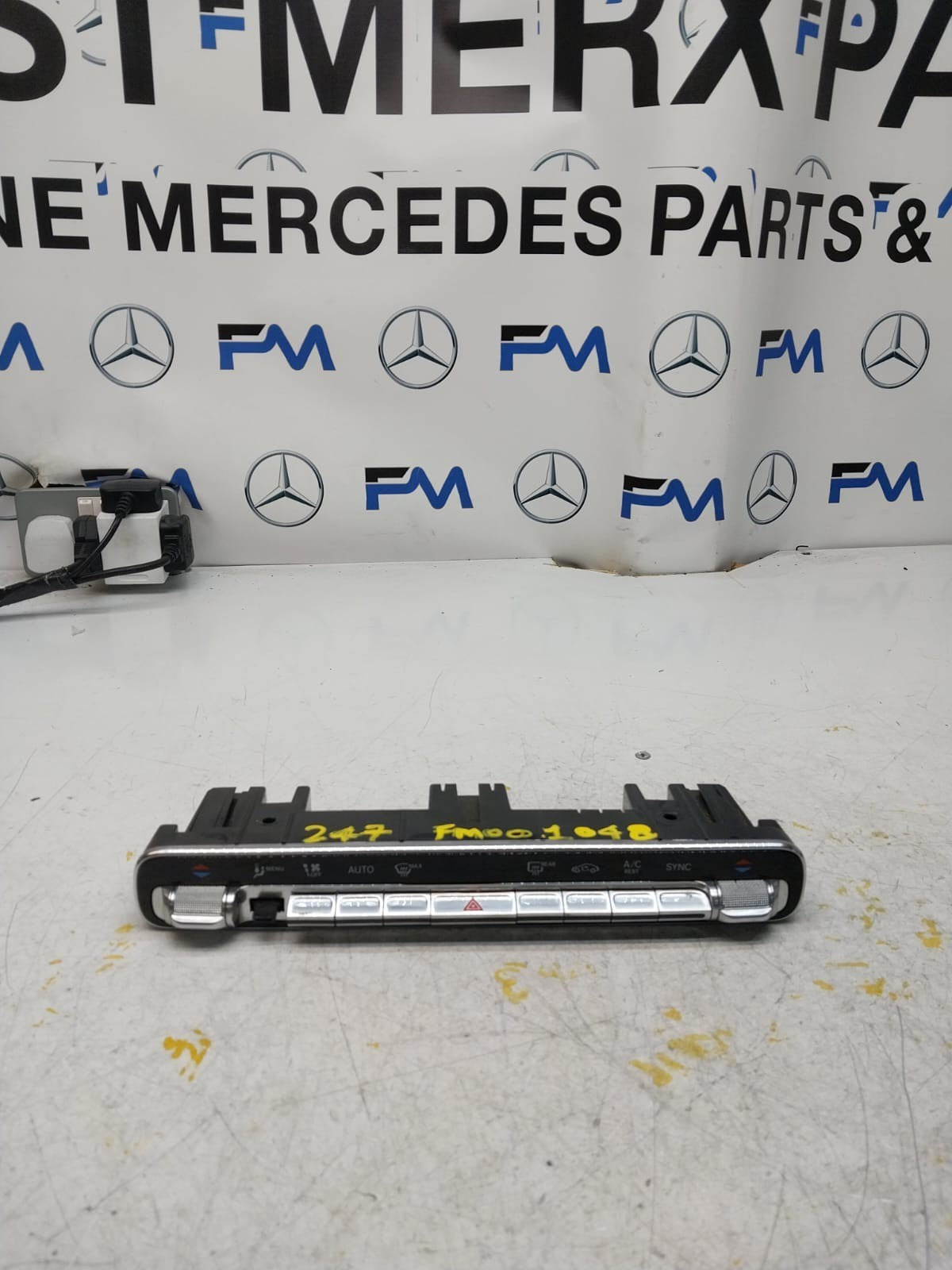 MERCEDES A B CLASS W177 W247 HEATER CLIMATE CONTROL PANEL A2479056703  FM001048