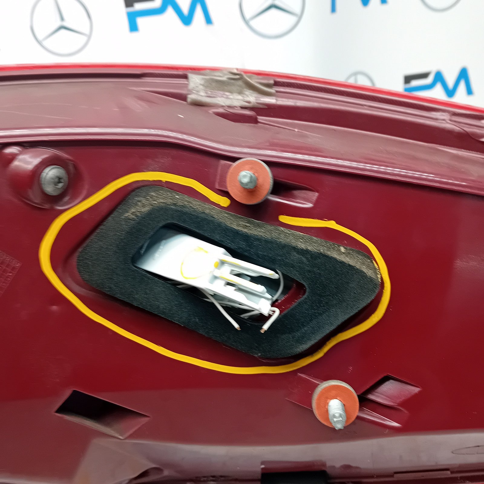 MERCEDES S-CLASS W222 PASSENGER SIDE NS REAR TAIL LIGHT FMT182 2015 A2229065401