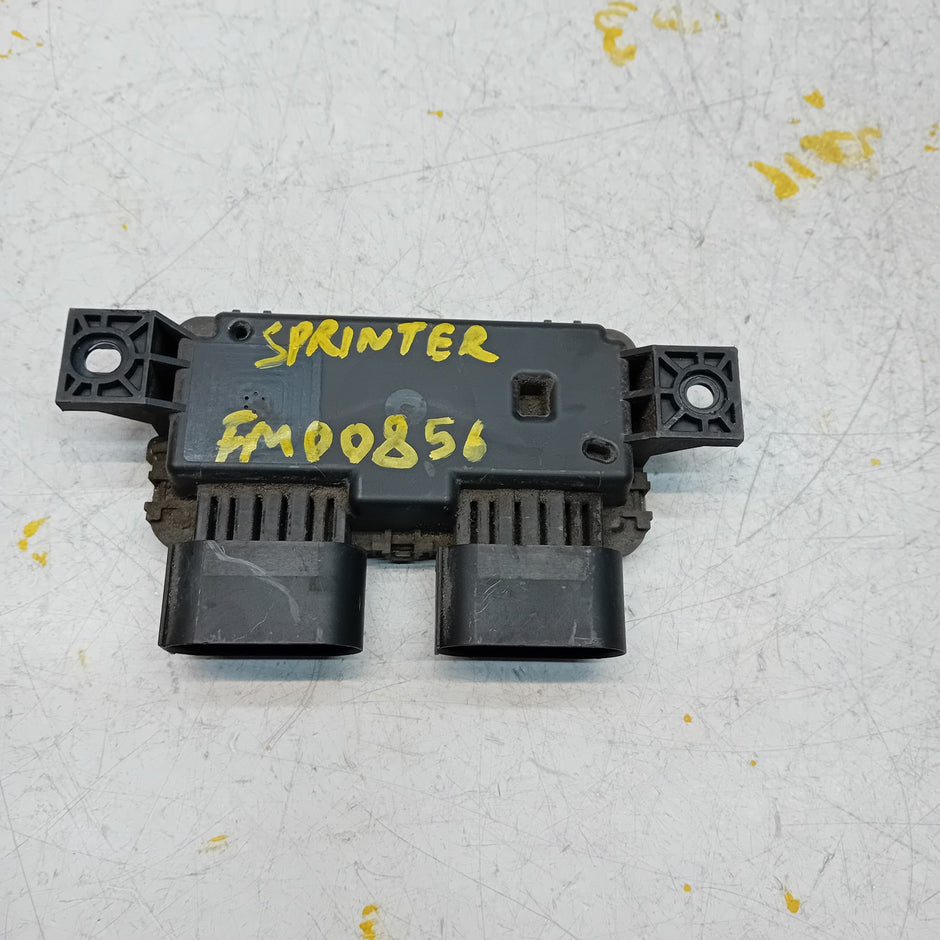 MERCEDES SPRINTER W906 FUEL PUMP CONTROL MODULE A0009008214 FM00856