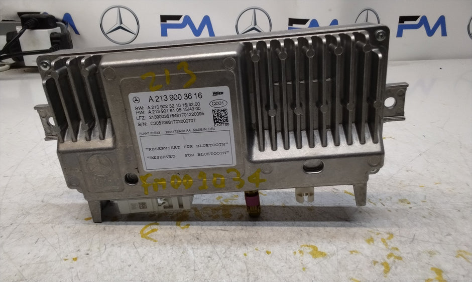 MERCEDES E-CLASS W213 BLUETOOTH PARKING CONTROL MODULE A2139003616 FM001034
