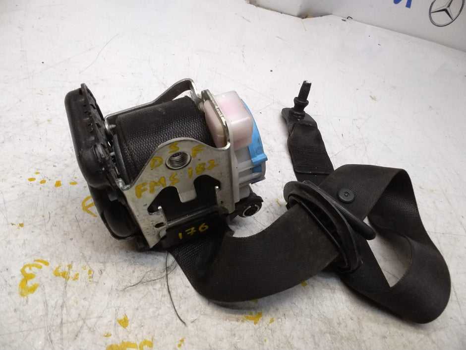 MERCEDES A CLASS SEAT BELT FRONT RIGHT A1768600285 W176 FMS182 OSF