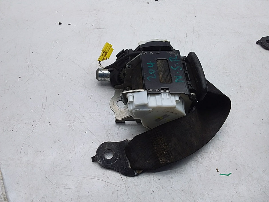 MERCEDES C-CLASS W204 SEAT BELT REAR  LEFT PASSENGER SIDE A2048602886 FMS209 NSR