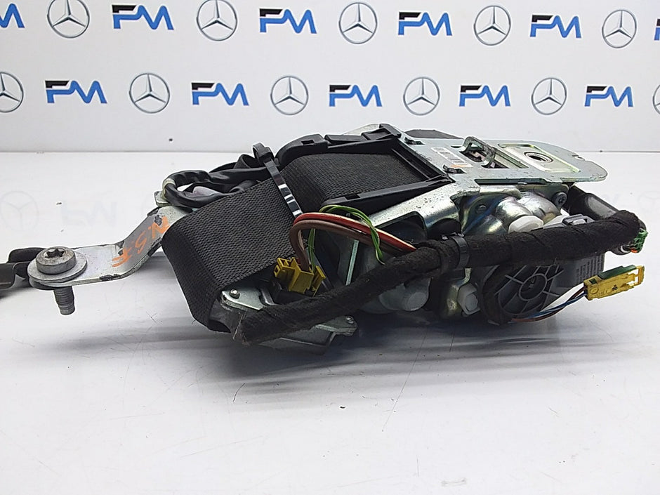 MERCEDES E CLASS W212  SEAT BELT FRONT LEFT PASSENGER SIDE A2128607585 FMS15 NSF