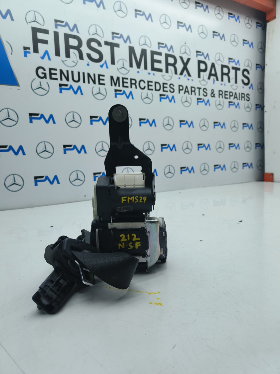 MERCEDES E CLASS W212  SEAT BELT FRONT LEFT PASSENGER SIDE A2128600786 FMS29 NSF