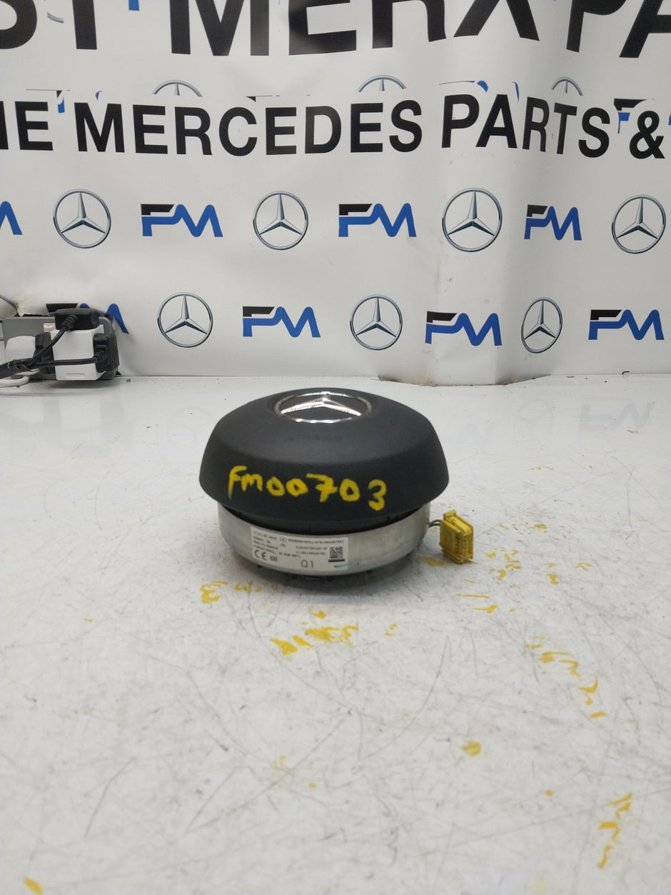 MERCEDES E-CLASS W213 STEERING WHEEL AIRBAG 310444799162-AF FM00703