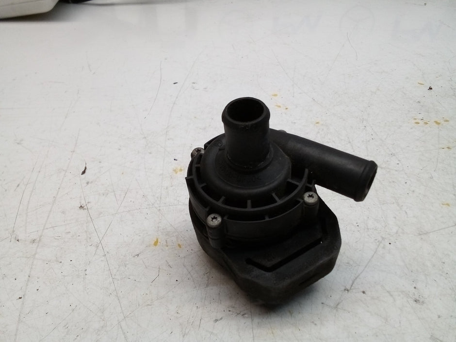 Mercedes E-CLASS W211 ELECTRIC COOLANT WATER PUMP A2118350028 FM00796