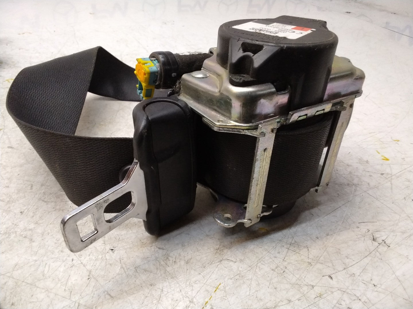 MERCEDES-BENZ C COUPE C205 W205  FRONT LEFT SEATBELT A2058601501 FMS307 NSF 