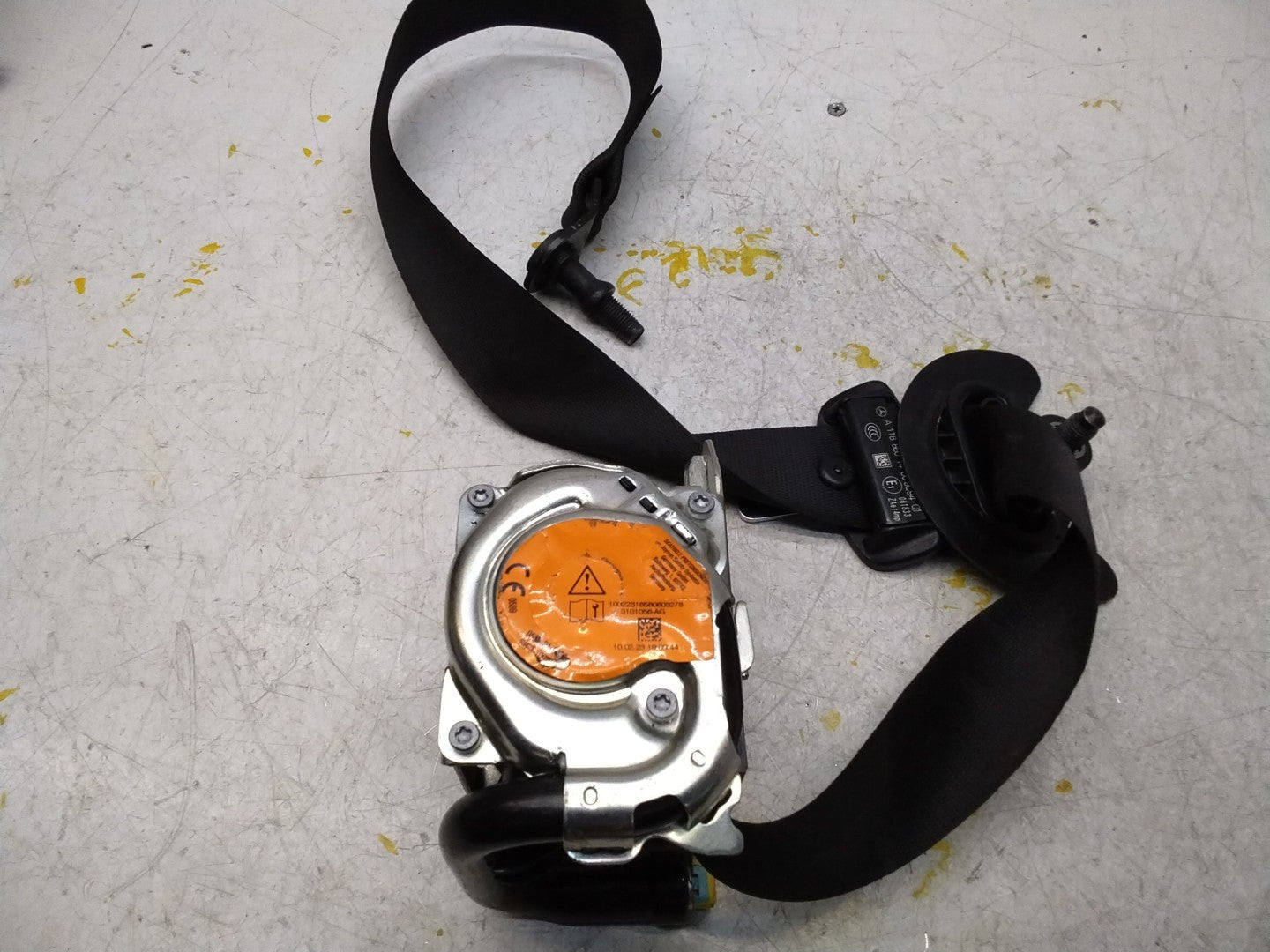 MERCEDES CLA C118 A-CLASS DRIVER SIDE FRONT SEAT BELT A1188601400 FMS383 OSF