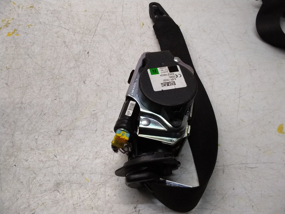 MERCEDES C-CLASS W205 SEAT BELT REAR RIGHT DRIVER SIDE A2058600285 FMS336 OSR