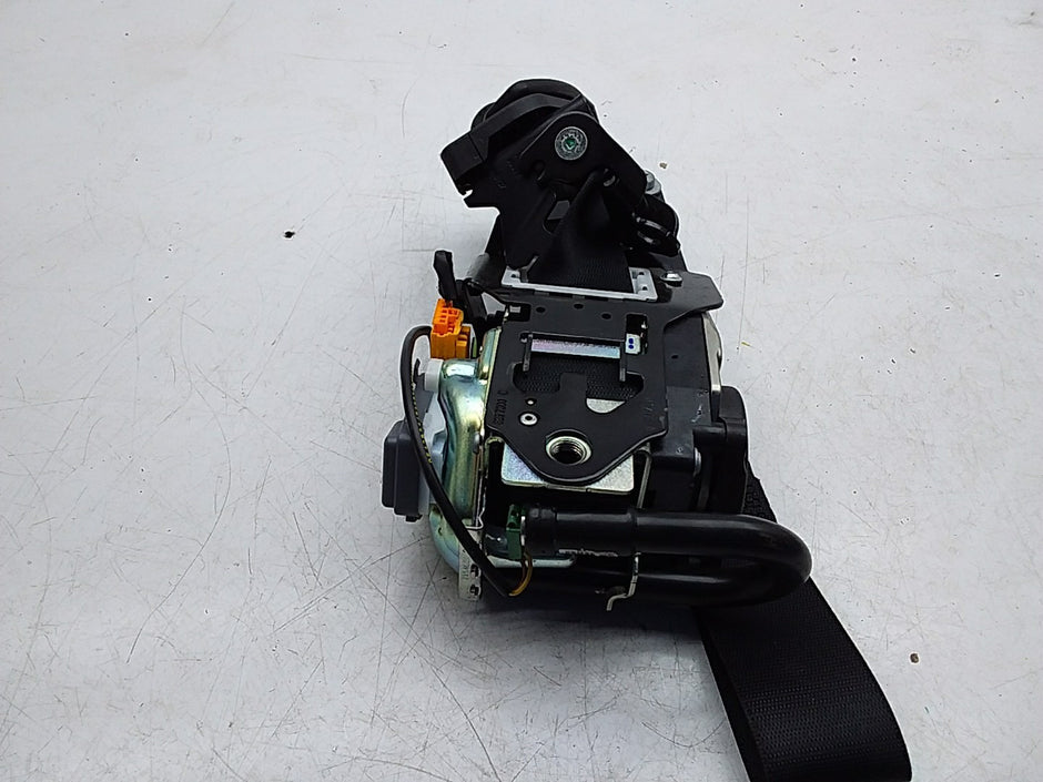 MERCEDES E-CLASS W238 SEAT BELT FRONT LEFT PASSENGER SIDE A2388602800 FMS260 NSF