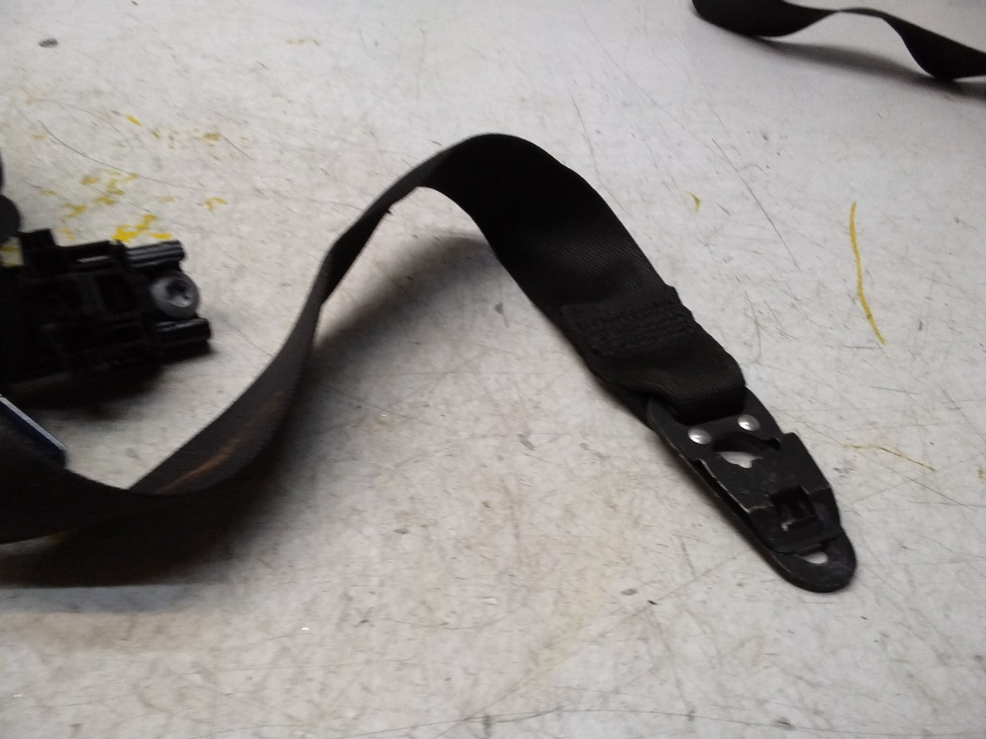 MERCEDES C-CLASS W205 SEAT BELT FRONT PASSENGER LEFT SIDE A2058600185 FMS326 NSF
