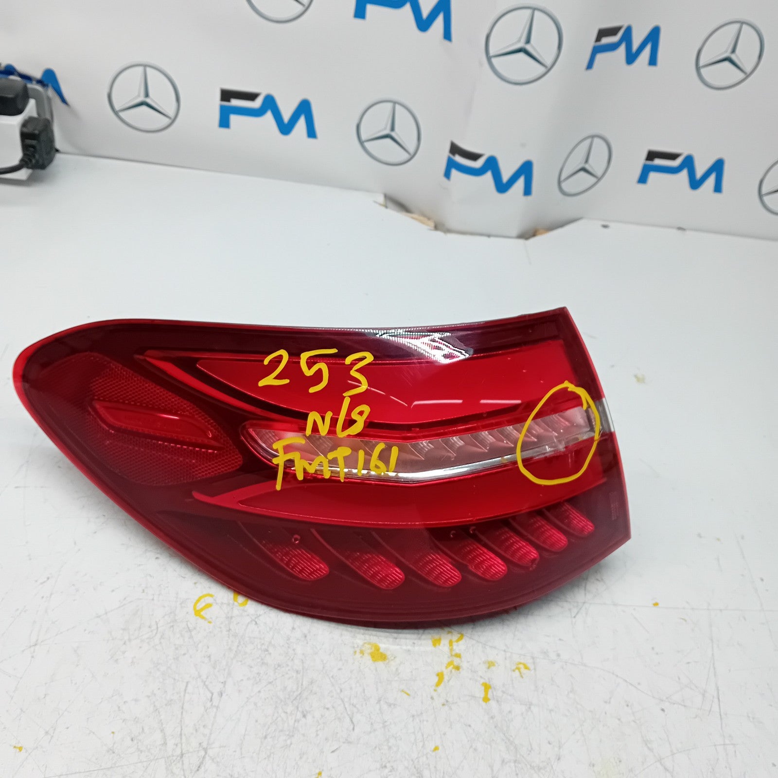 MERCEDES GLC W253 PASSENGER SIDE NS REAR TAIL LIGHT 2016 Onwards FMT161