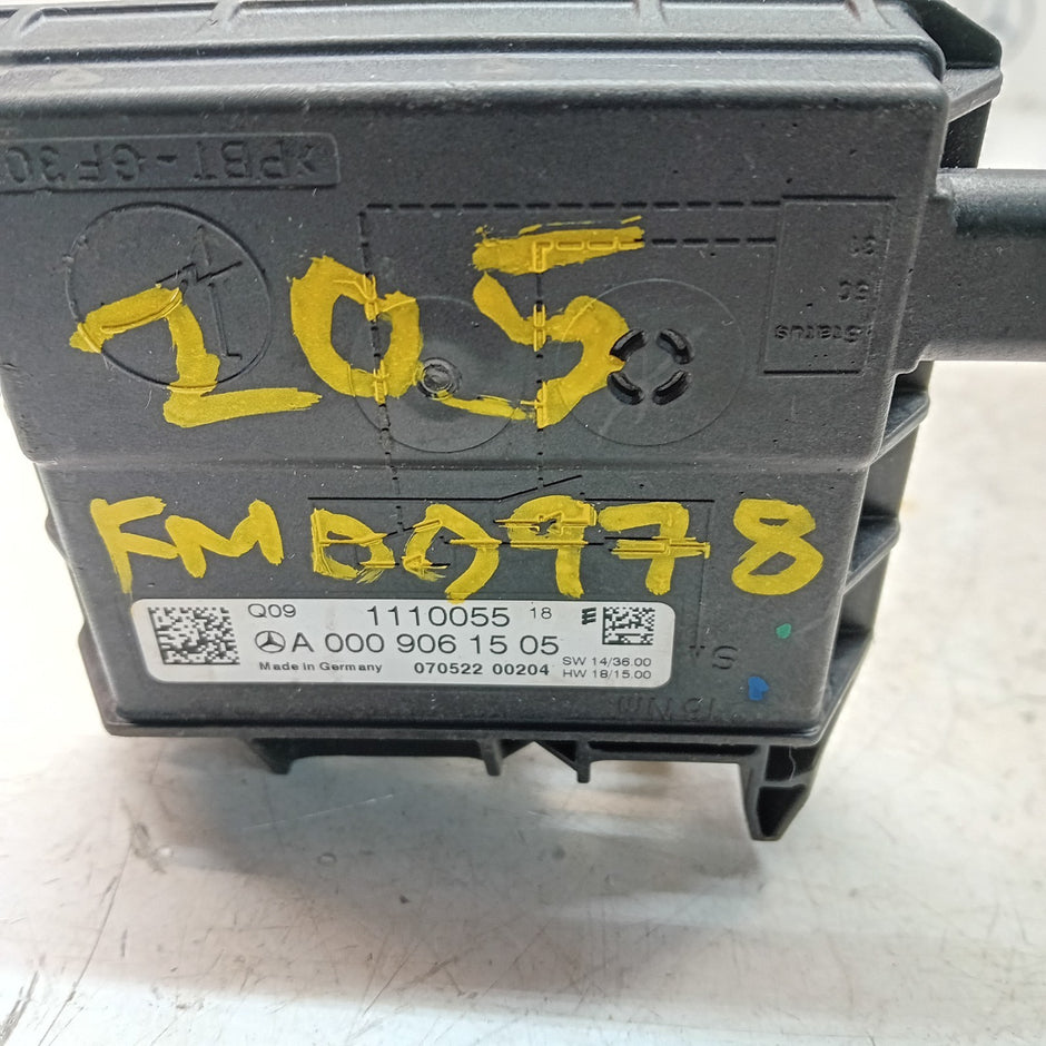 MERCEDES  C E CLASS W205 W213 NEGATIVE BATTERY CLAM TERMINAL A0009061505 FM00978